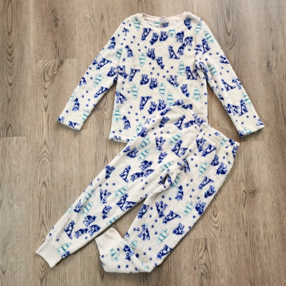 Kids wolf and pine trees cozy pajamas set - cat and jack